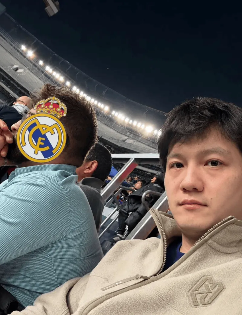 樊振东看国家德比遭盘查：换上巴萨T恤仍被当“卧底”-综合体育-乒乓球区