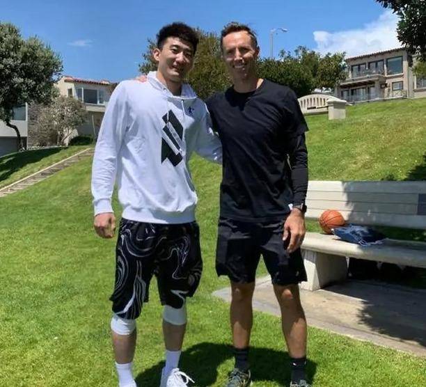 唯独浙江东阳光队能克制辽宁男篮，是因为以其人之道还治其人之身