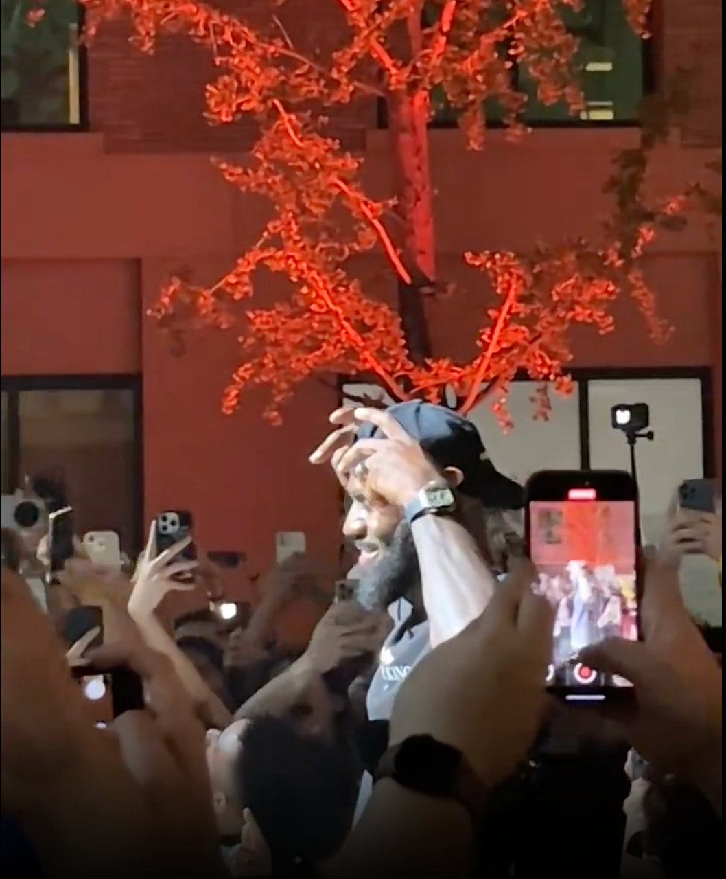 video-poster