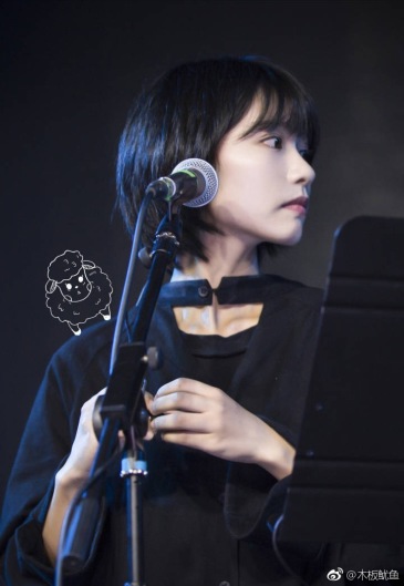 房东的猫主唱小黑 王心怡什么水平