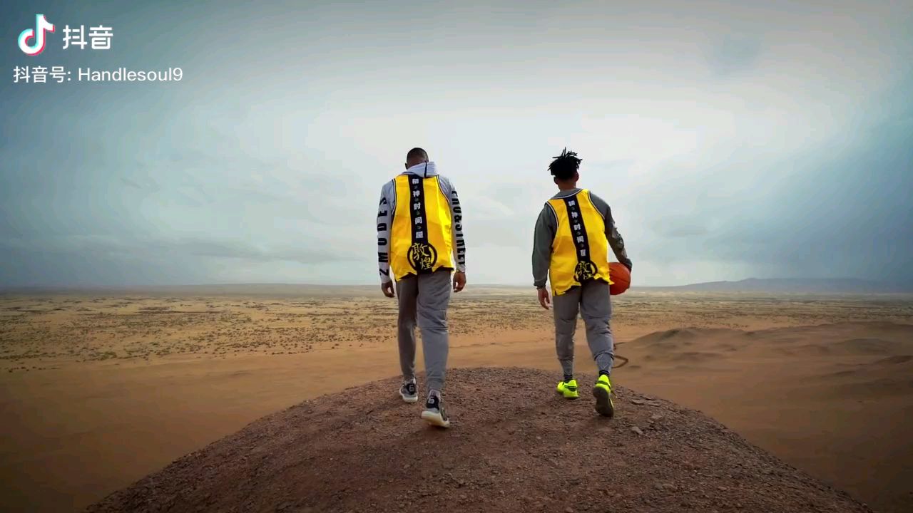 video-poster