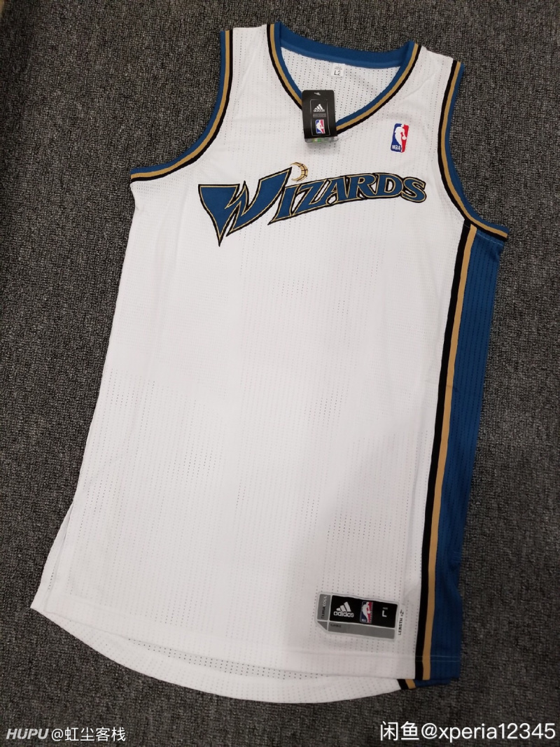 没买过球衣,咨询一些问题