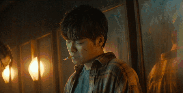 jr们觉得谁抽烟最帅