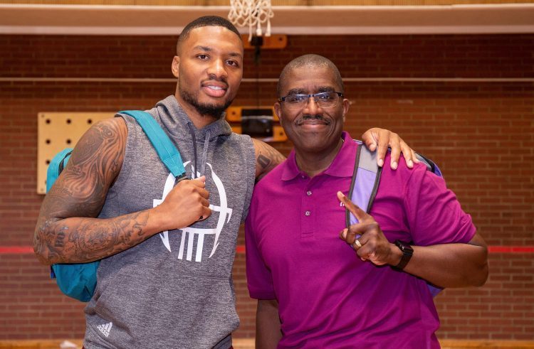 [翻译团]达米安-利拉德:我在波特兰不只是一名