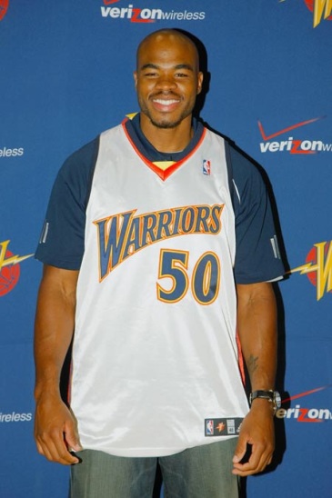 对,马盖蒂肌肉也很有力量美感!