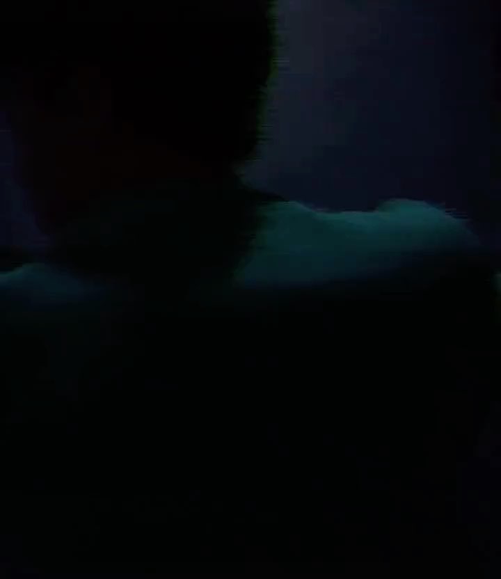 video-poster