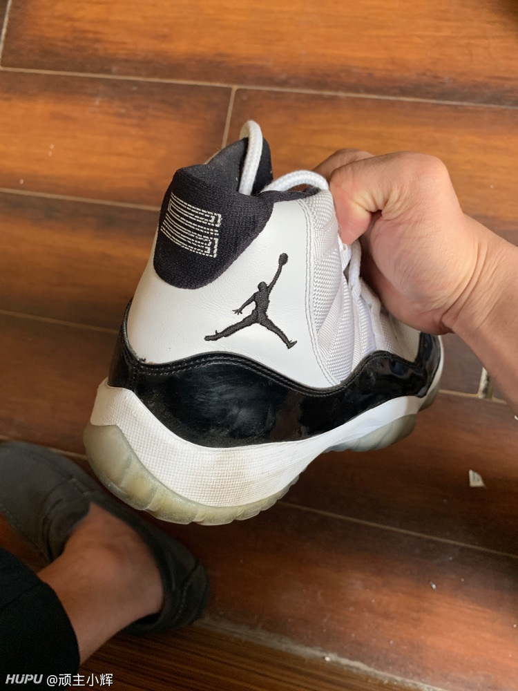 aj11黑白气垫原来是这样的?