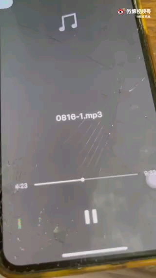 video-poster