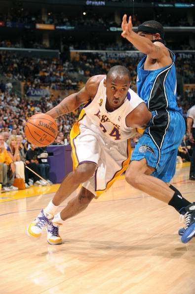 不懂就问,这种姿势算沉肩吗,如果不算那什么才是沉肩