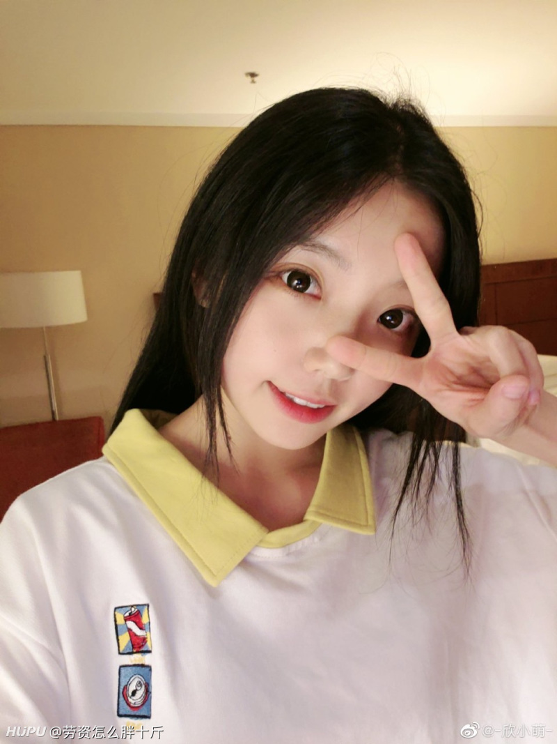 欣小萌这腿什么水平?