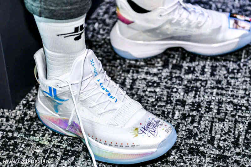 特步游云3 | 时隔10年,我又买了双特步