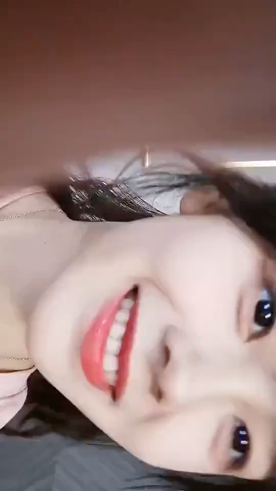 video-poster