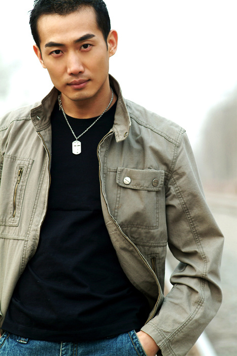 年轻时候的陈光荣大队长颜值什么水平?