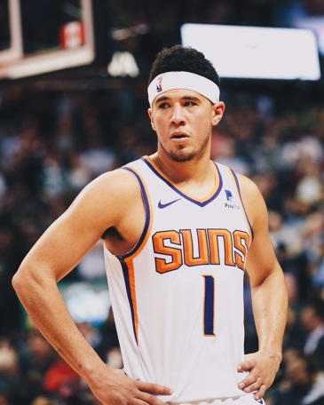 老哥们,求几张布克的壁纸