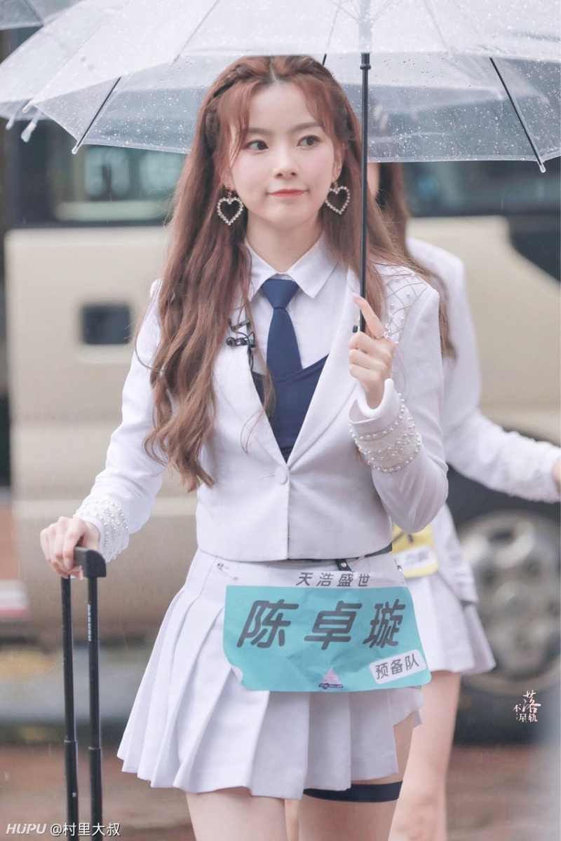 女团大作战 陈卓璇 穿上制服准备录制二次排名 虎扑