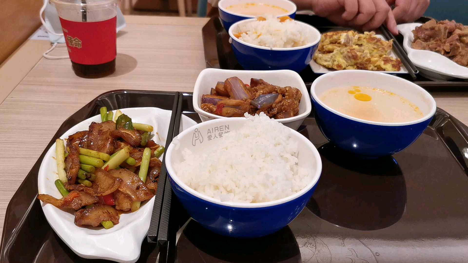 谈完正事在华为豪华食堂蹭饭