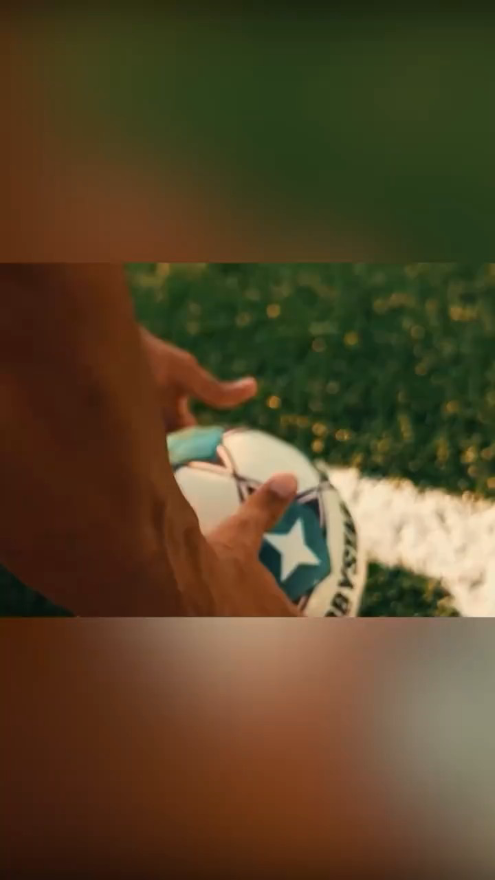 video-poster