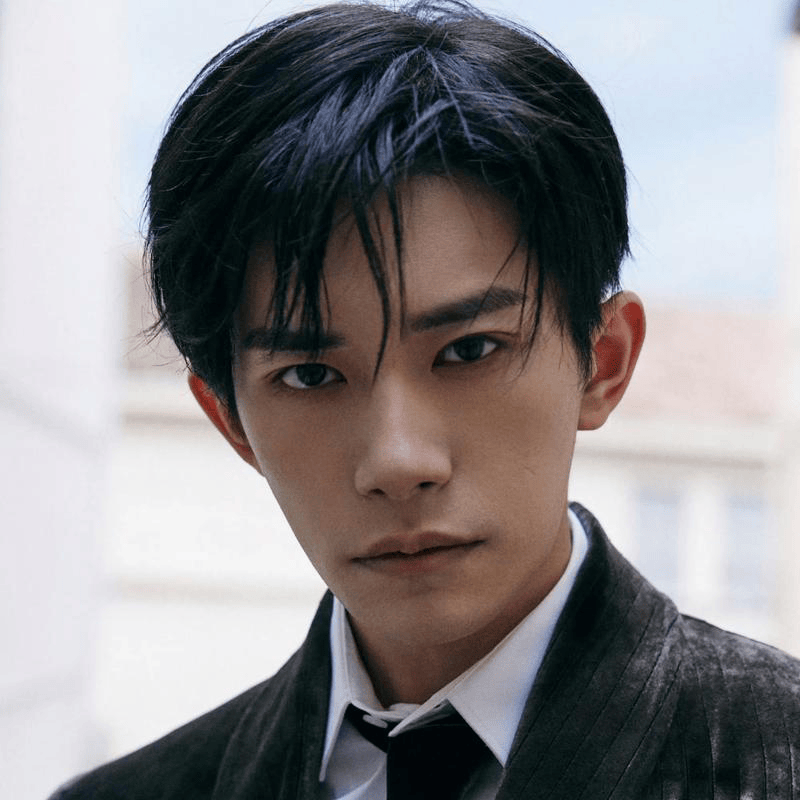 周杰伦和易烊千玺谁的影响力大?