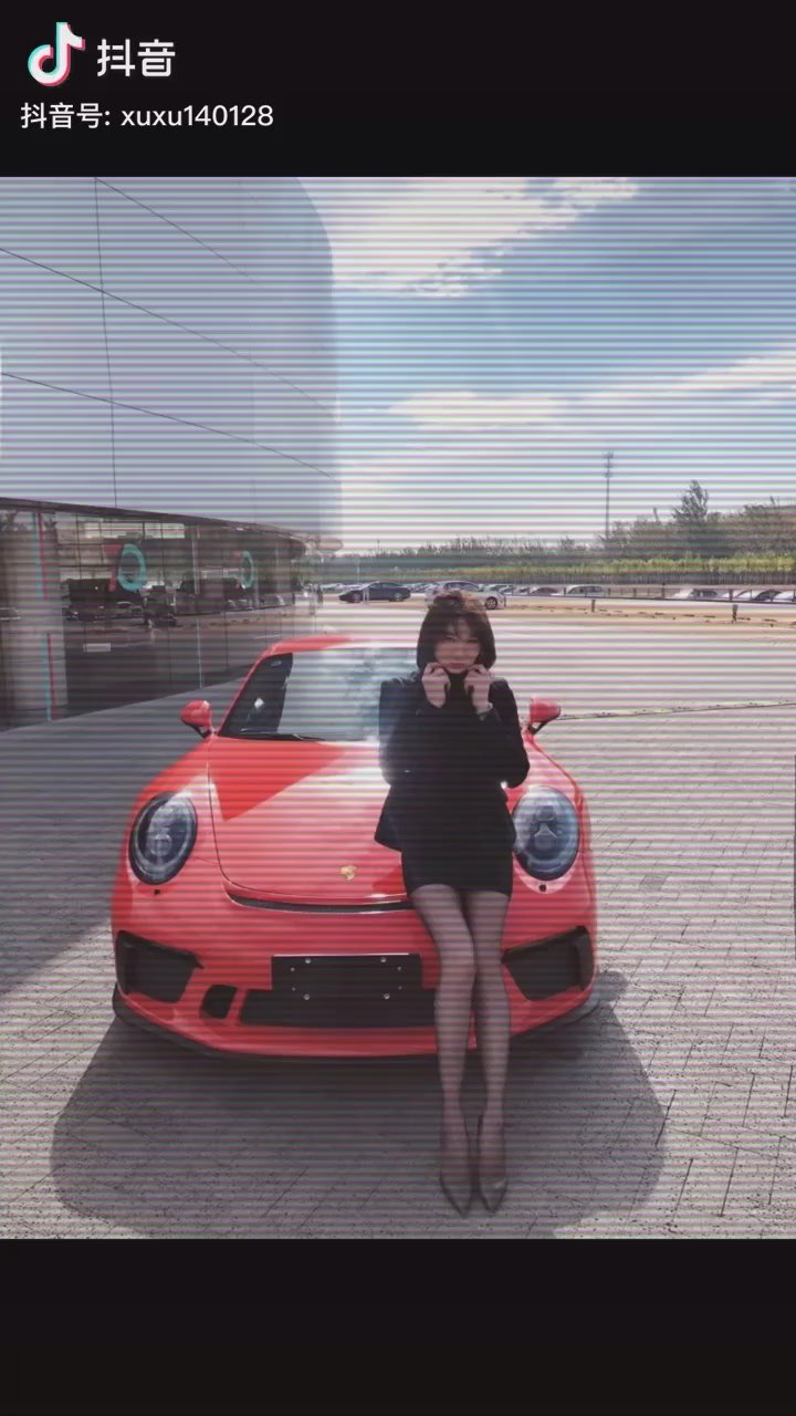 [车模show]抖音上的保时捷女销售,什么水平? - 虎扑社区