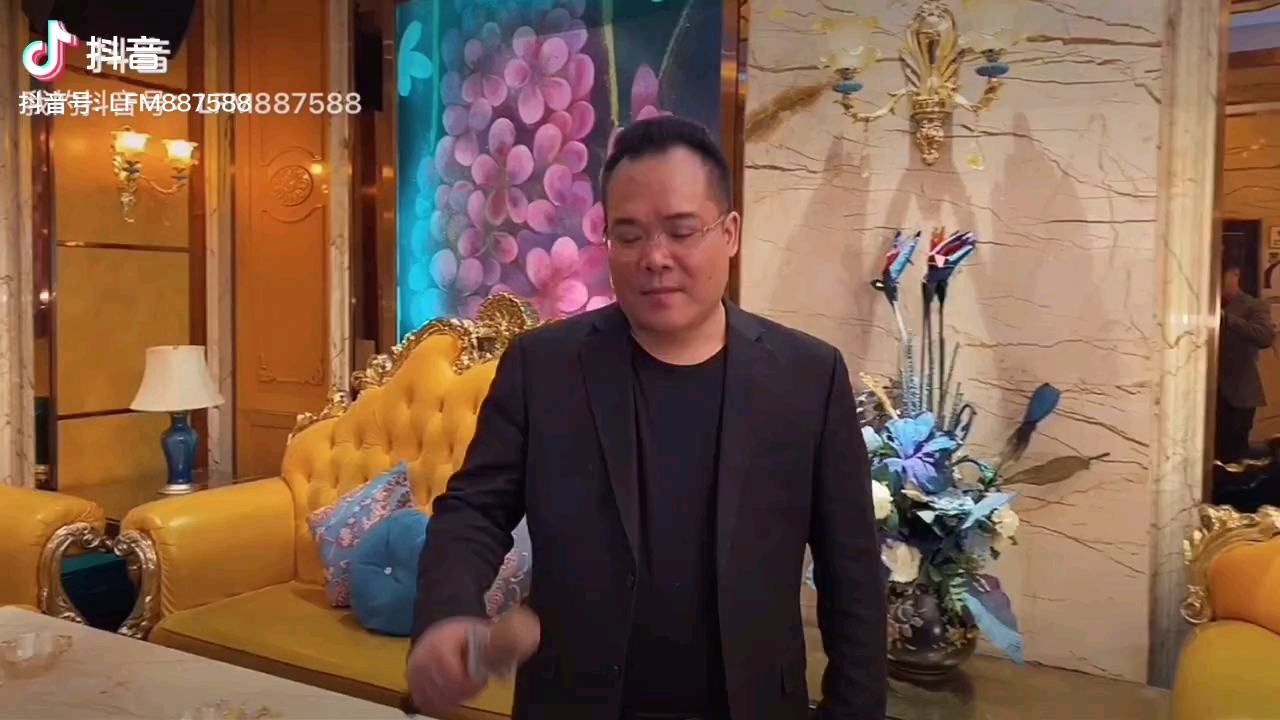唱杀猪刀的那个包工头大哥唱歌是真的好听啊