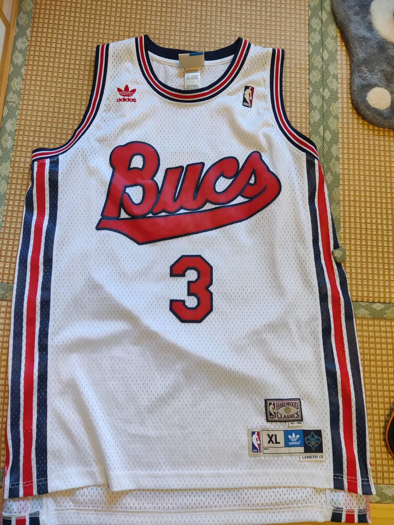 蜂王保罗黄蜂复古球衣