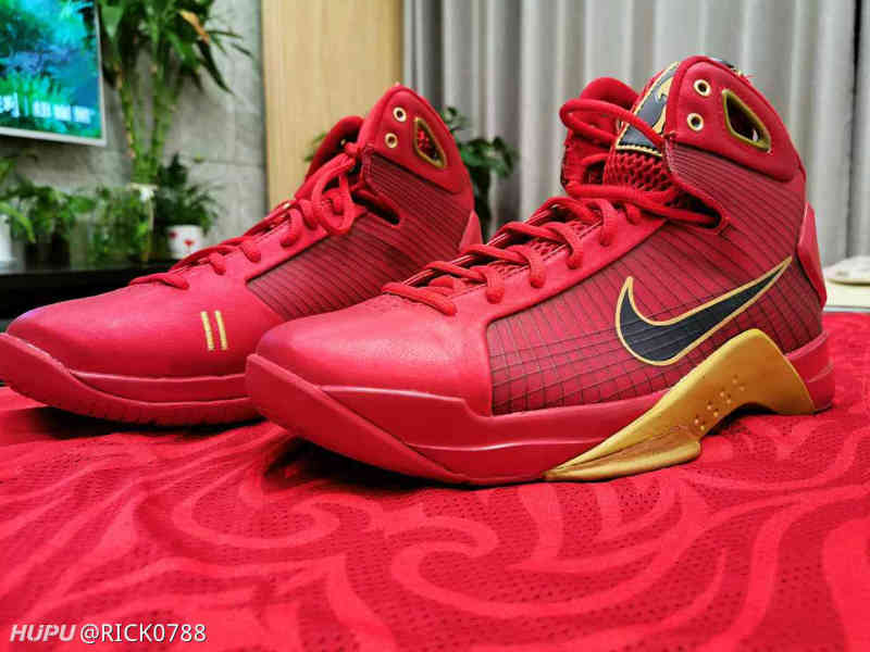 易建联球鞋分享4- nike hyperdunk08 国家队