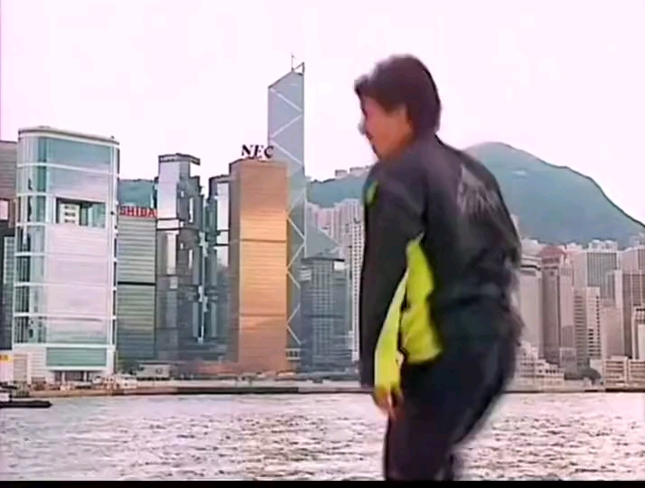 video-poster