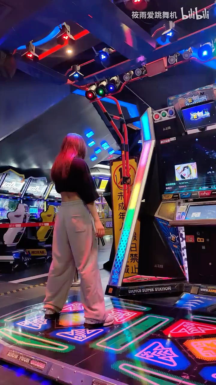 这是你爱的跳舞机美女吗