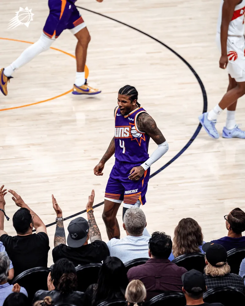 [流言板]美記：湖人積極兜售文森特和克內克特，但市場反應依舊冷淡