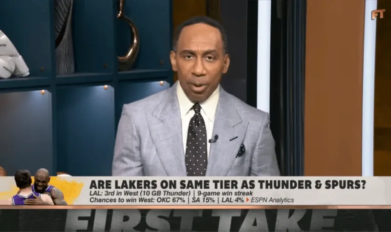 ??克萊連轟3個三分!吸引老詹跟著跑??DVD輕松扣籃! ??克萊連轟3個三分!吸引老詹跟著跑??DVD輕松扣籃!