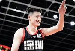 周鹏社媒发文庆祝1000记三分：记录，让我们一起见证