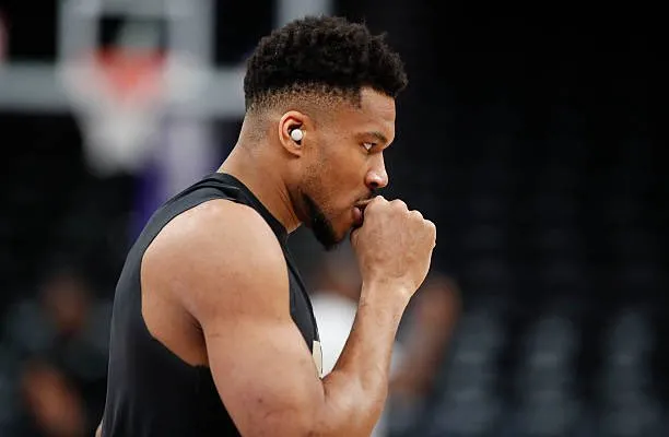 林良銘連場破門！林良銘角球機(jī)會頭球補(bǔ)射破門，國安1