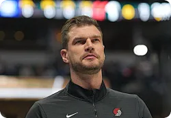 Amick：开拓者候选教练名单近20人，最终由邓顿和克罗宁挑选