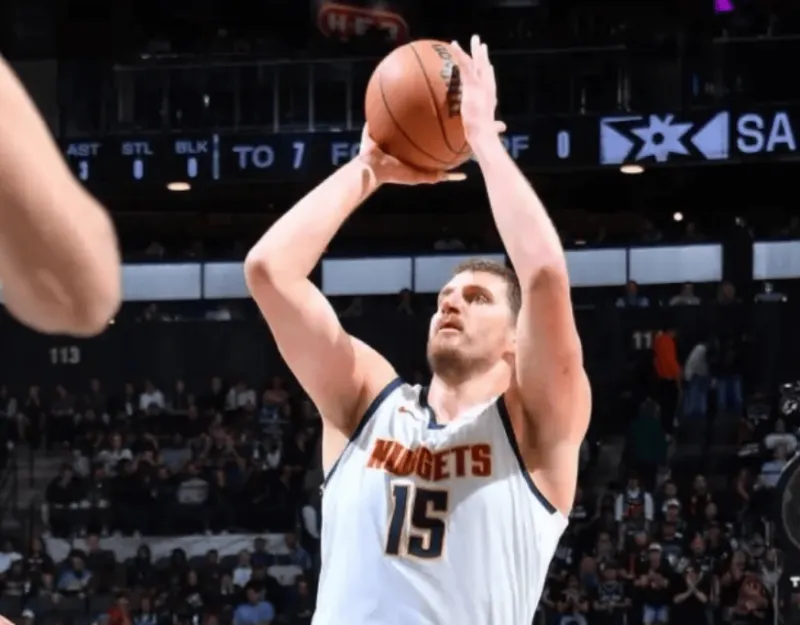 [流言板]約基奇：簽下大合同后先買了匹馬，再還清在塞爾維亞的車貸