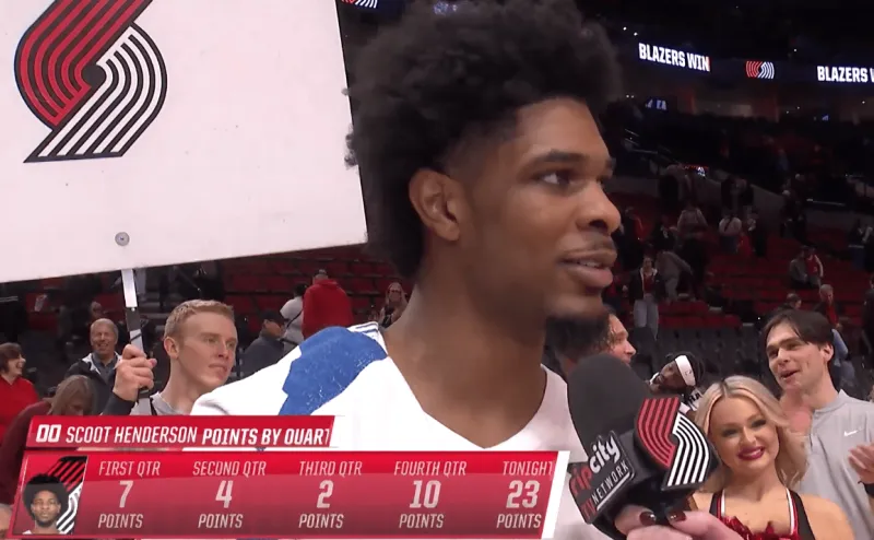 傷情通報(bào)：球員李小一季前備戰(zhàn)訓(xùn)練中受傷，左膝前交叉韌帶斷裂