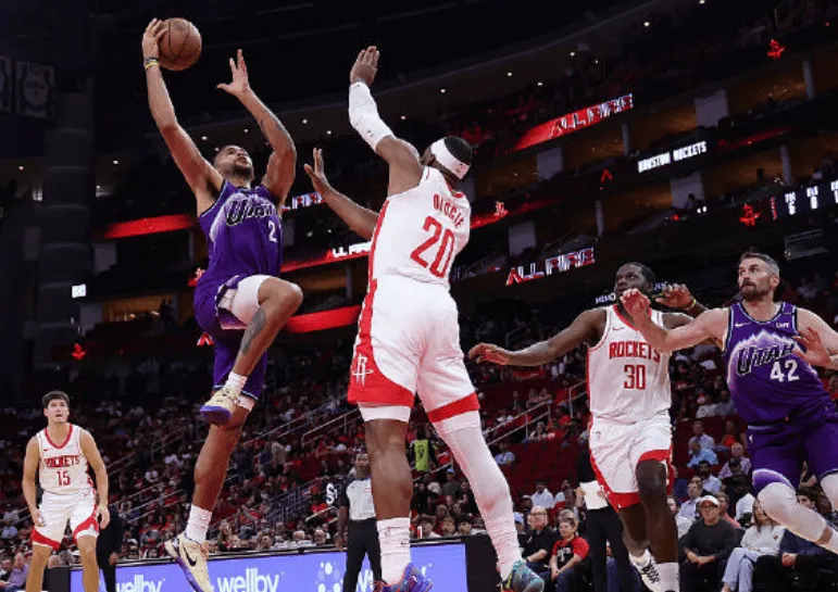 [流言板]35歲生日快樂！NBA官方曬照為尼古拉