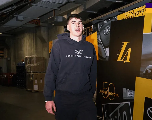 克雷莫內(nèi)塞主帥：我們面對(duì)的是歐冠決賽的球隊(duì)，國米贏的實(shí)至名歸