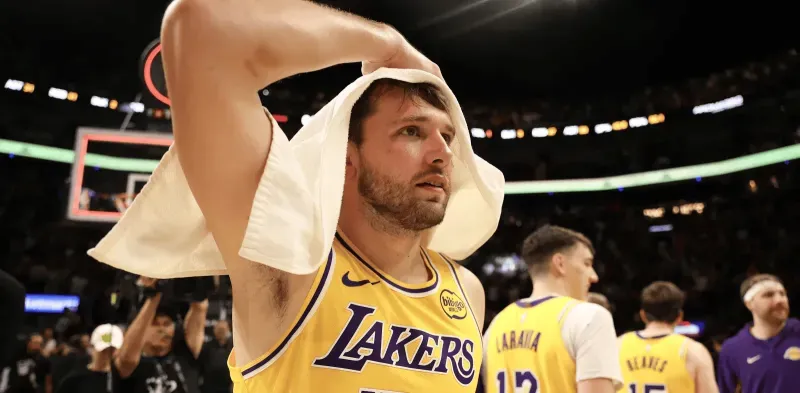 日本職業球員協會公布2024年度最佳陣：三笘薰、久保建英領銜