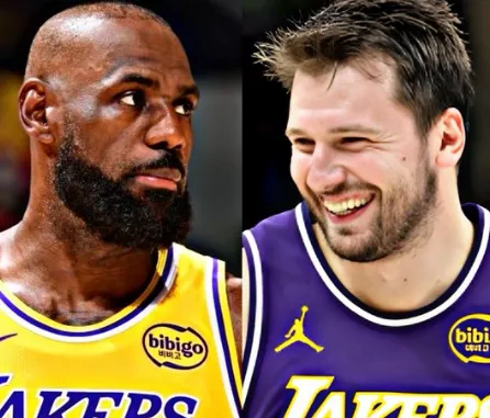 [流言板]布克談單節(jié)18分：我就是想主動站出來接管比賽，給對手施壓