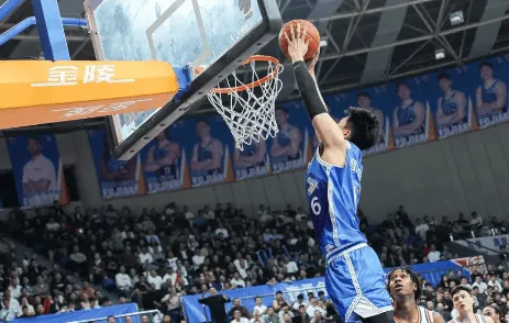 CBA盘口与数据深度__今日CBA盘口分析·大小分策略·球队档案流言板]福建男篮分享对阵广州男篮前瞻：上赛季双方交手球队0胜4负