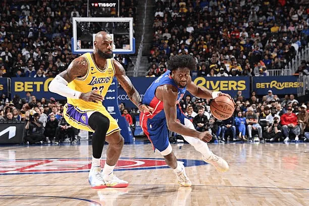 已經(jīng)傷缺兩個月！鶯歌：腳踝傷勢還需恢復(fù) 暫無回歸時間表