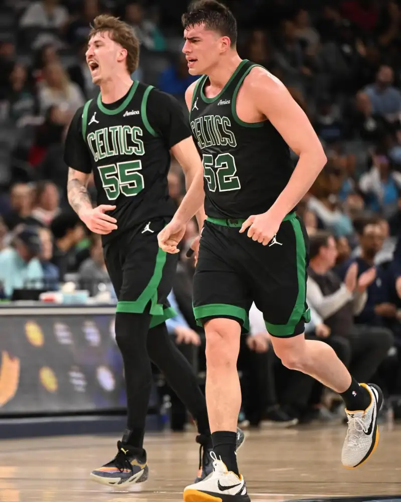 德溫特：帕夫洛維奇用鼻子進球？沒看清，他們算沒算我助攻？