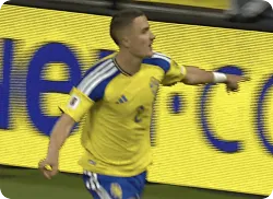 瑞典2-1波兰半场数据：射门2-9，角球0-6，良机1-1