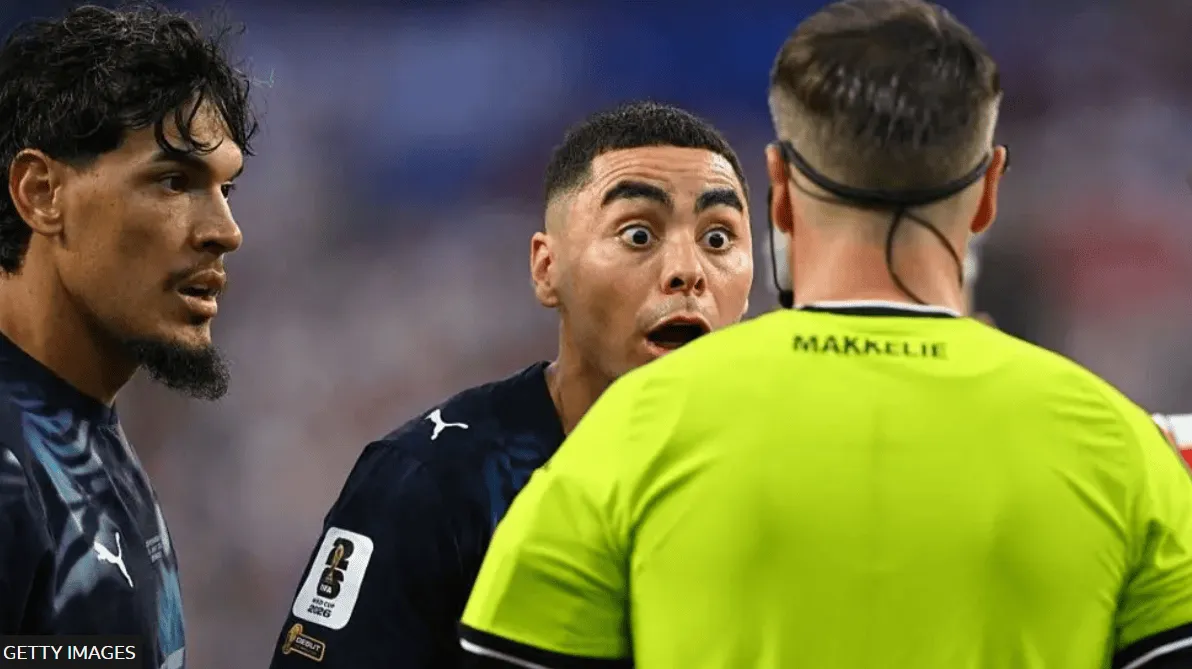 BBC解析世界杯新规：VAR抓假摔规则层面属错判；补水断节奏