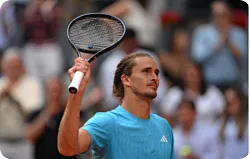 ATP马德里站：兹维列夫2-0击败阿特玛纳，晋级16强