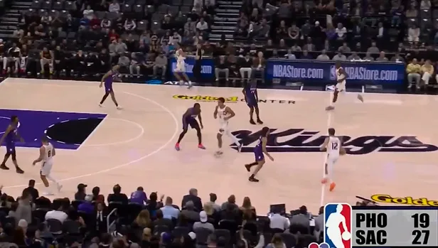 [流言板]被低估！吉昂近3戰：場均12.7分4.3籃板3.7助，命中率46.9%