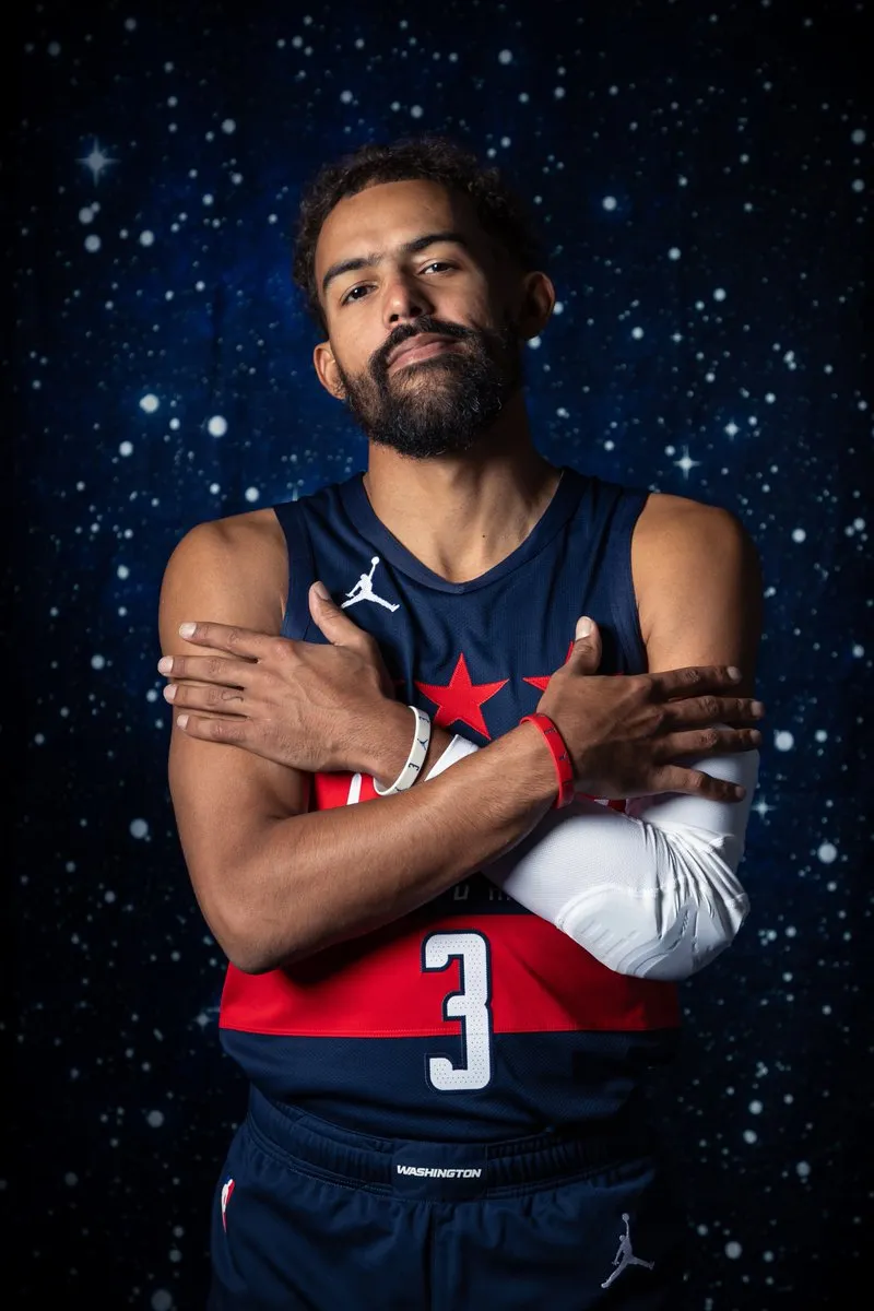 [流言板]4年2.12亿！NBA官方：冷酷的特雷