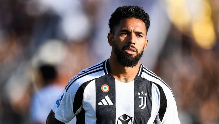 [流言板]道格拉斯-路易斯无故缺席尤文集训报到日，预计会被尤文处罚