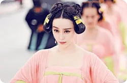 从后宫走向前台，武则天为何能成为一代女皇？
