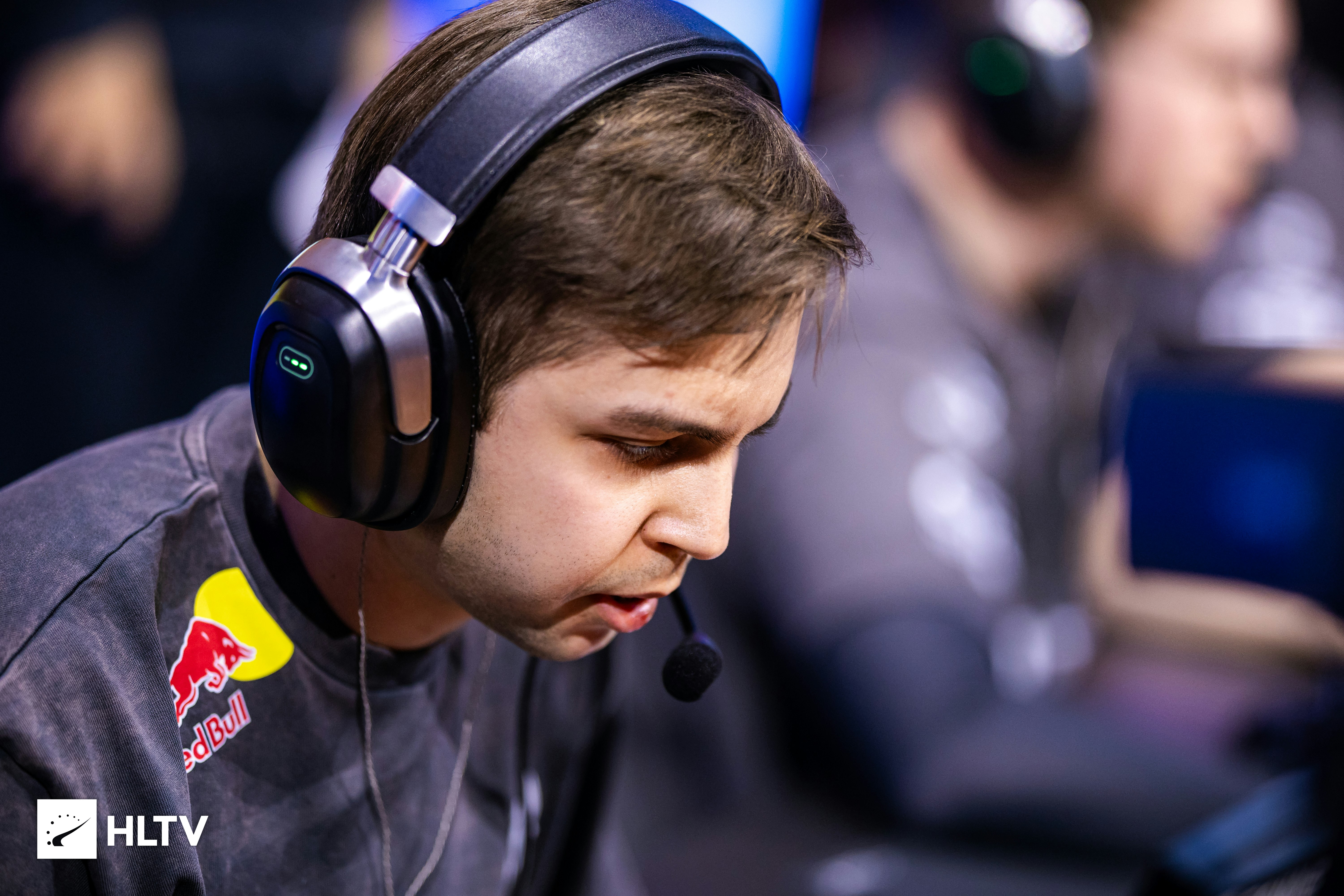 科隆Major：火力与智慧并存！sh1ro回敬四杀！